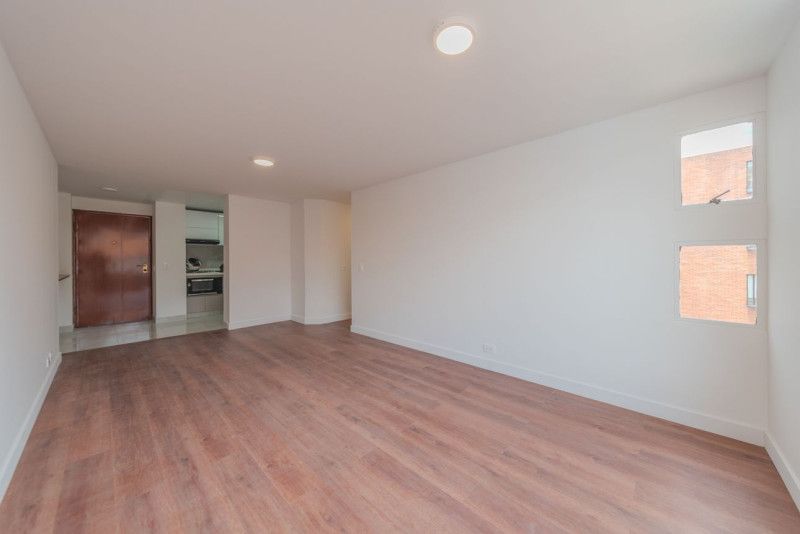 Apartamento en arriendo Cundinamarca Bogotá Cedro Salazar 78 m2 Habitaciones 3 Baños 2 Garajes 2 Precio $3480000