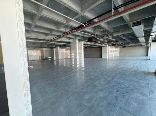 Local en arriendo Antioquia Envigado La Mesa 717 m2 Habitaciones 0 Baños 2 Garajes 7 Precio $63096000