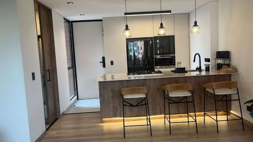 Apartamento en arriendo Antioquia Envigado El Yerbal 75 m2 Habitaciones 1 Baños 2 Garajes 1 Precio $5000000