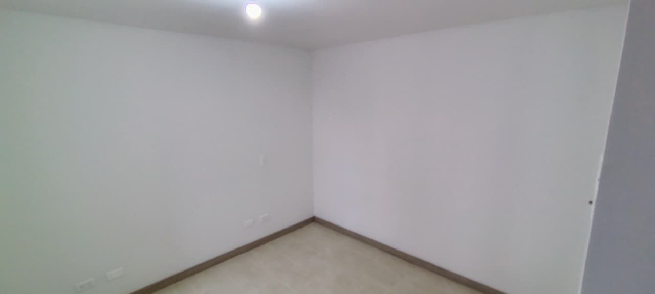 Apartamento en arriendo Antioquia Medellín Calasanz 55 m2 Habitaciones 2 Baños 2 Garajes 1 Precio $2400000