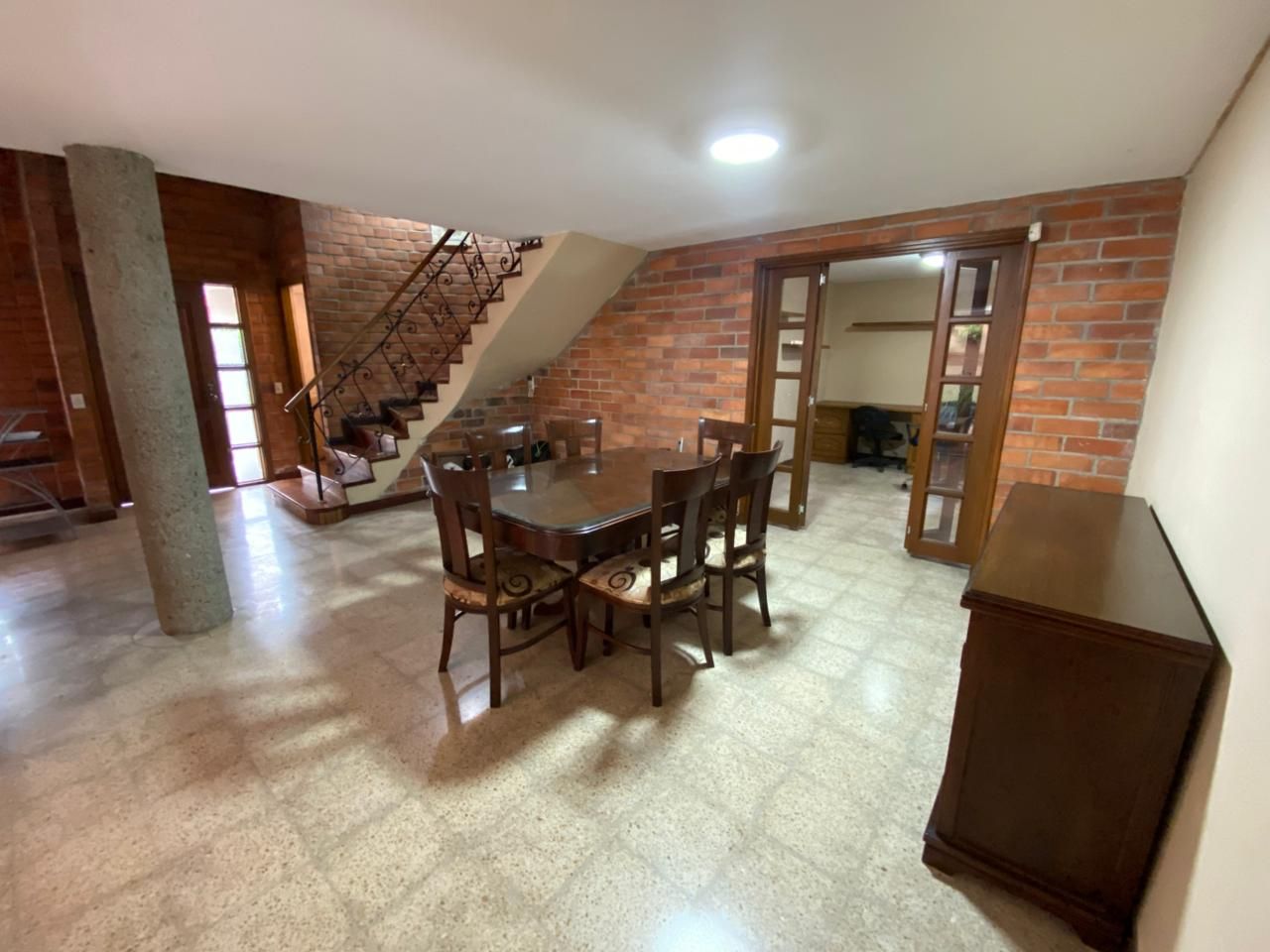 Casa en arriendo Antioquia Sabaneta Vegas De La Doctora 230 m2 Habitaciones 4 Baños 4 Garajes 2 Precio $7500000