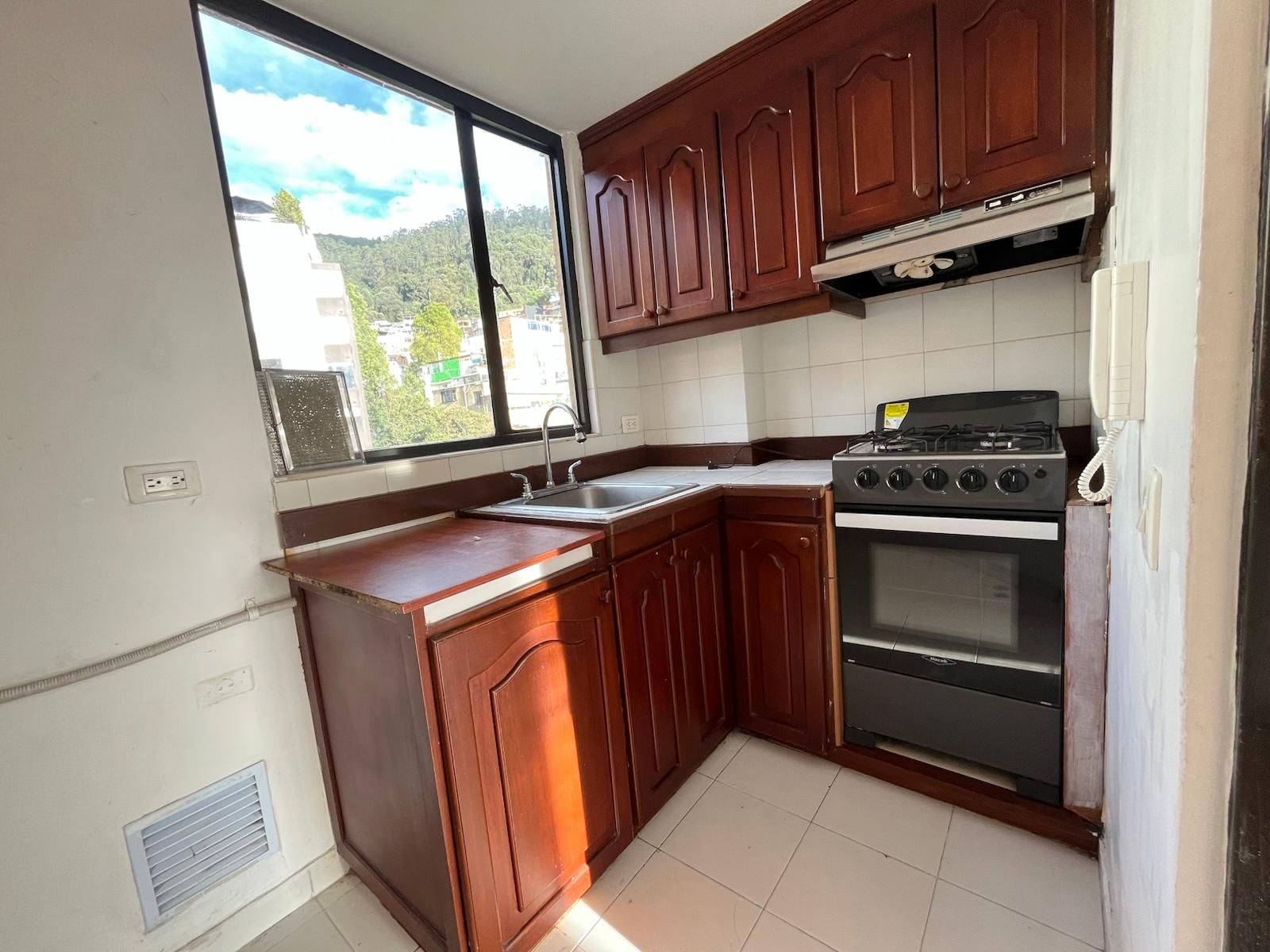 Apartamento en arriendo Cundinamarca Bogotá San Gabriel Norte 75 m2 Habitaciones 3 Baños 2 Garajes 1 Precio $2800000