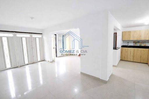 Apartamento en arriendo Antioquia Medellín Miravalle 125 m2 Habitaciones 3 Baños 3 Garajes 1 Precio $3500000