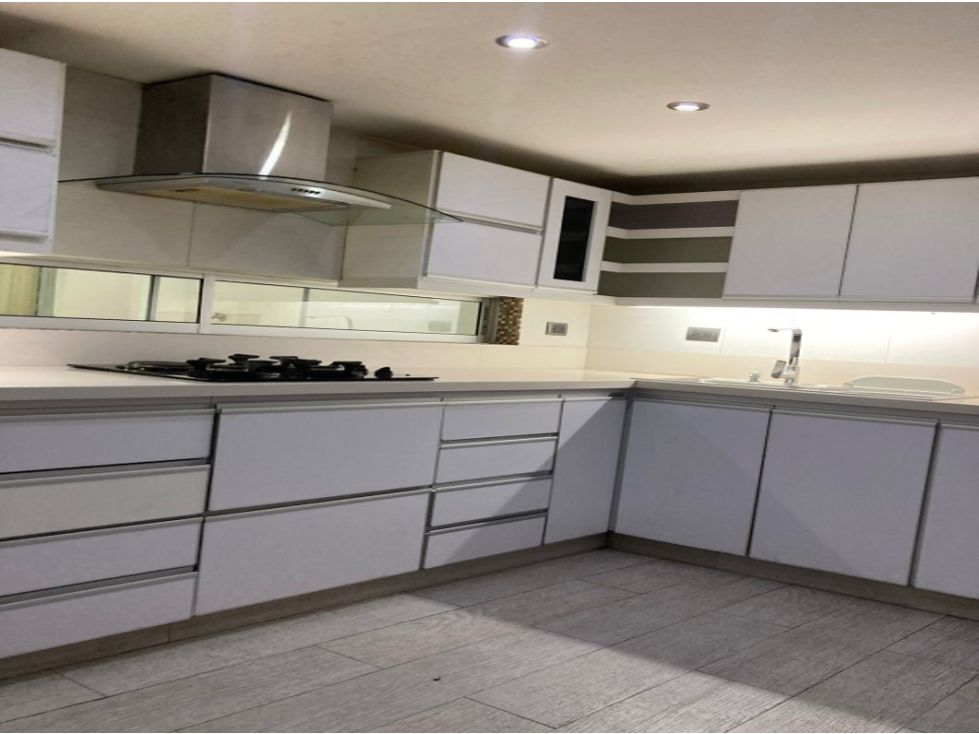 Apartamento en venta Antioquia Medellín Santa Teresita 158 m2 Habitaciones 4 Baños 3 Garajes 0 Precio $630000000