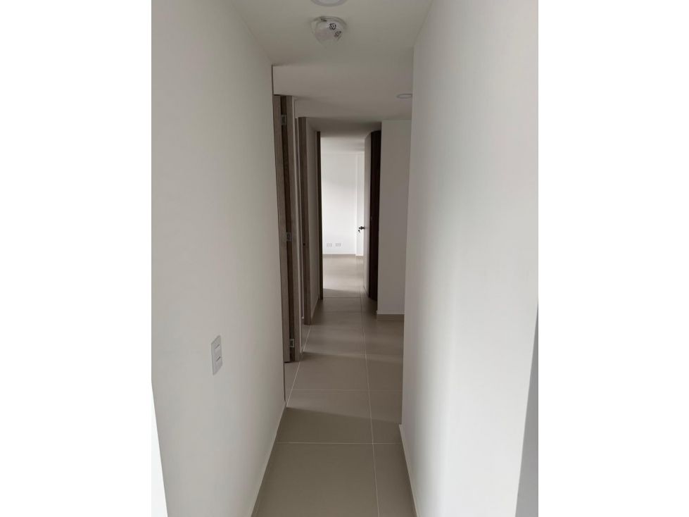 Apartamento en venta Antioquia Itagüí Zona Industrial 1 63 m2 Habitaciones 3 Baños 2 Garajes 1 Precio $510000000