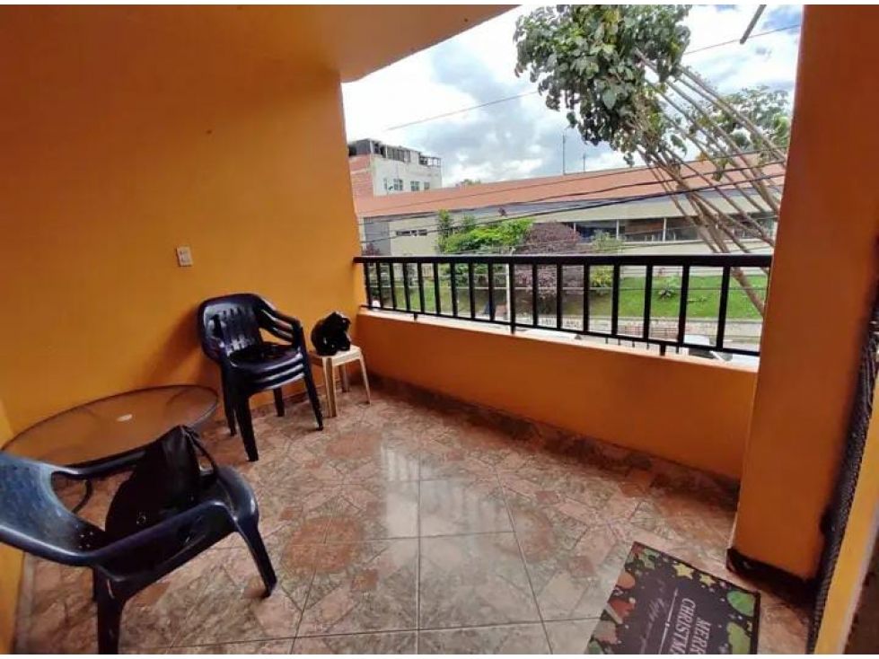 Casa en venta Antioquia Medellín Las Mercedes 88 m2 Habitaciones 3 Baños 1 Garajes 0 Precio $380000000