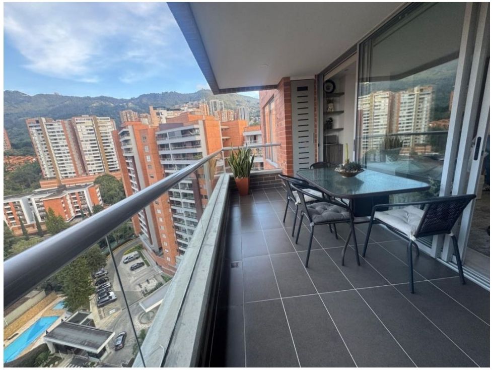 Apartamento en venta Antioquia Envigado Loma De Las Brujas 93 m2 Habitaciones 2 Baños 2 Garajes 2 Precio $850000000