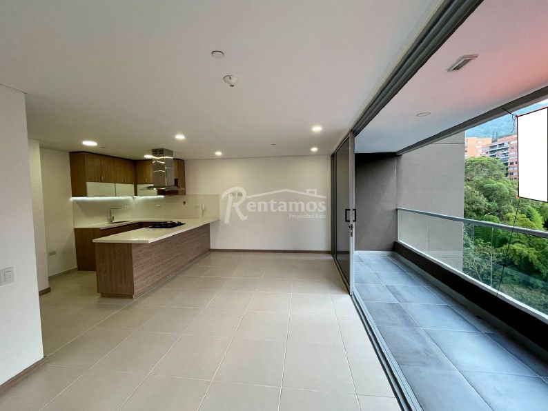 Apartamento en venta Antioquia Envigado Loma Del Atravesado 89 m2 Habitaciones 2 Baños 2 Garajes 2 Precio $890000000