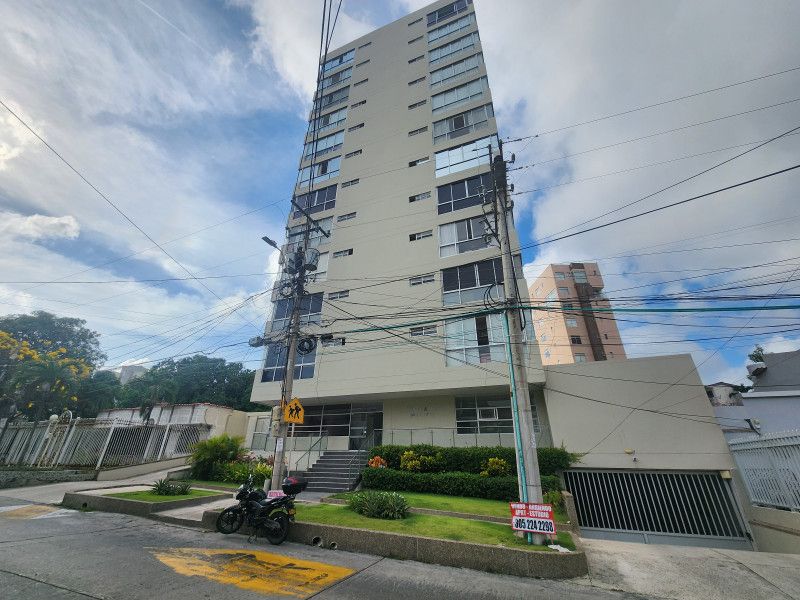 Apartaestudio en arriendo Atlántico Barranquilla Ciudad Jardin 45 m2 Habitaciones 1 Baños 1 Garajes 1 Precio $1400000