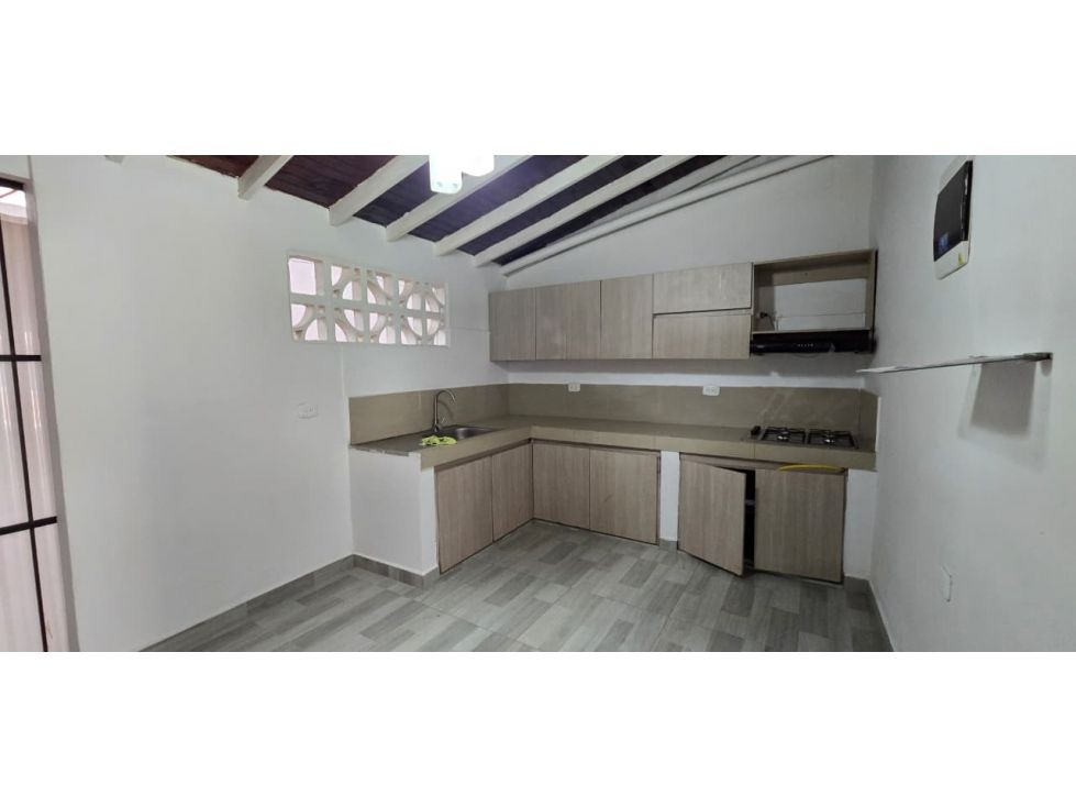 Casa en arriendo Antioquia La Ceja Cuatro Esqunas 148 m2 Habitaciones 3 Baños 3 Garajes 0 Precio $2500000