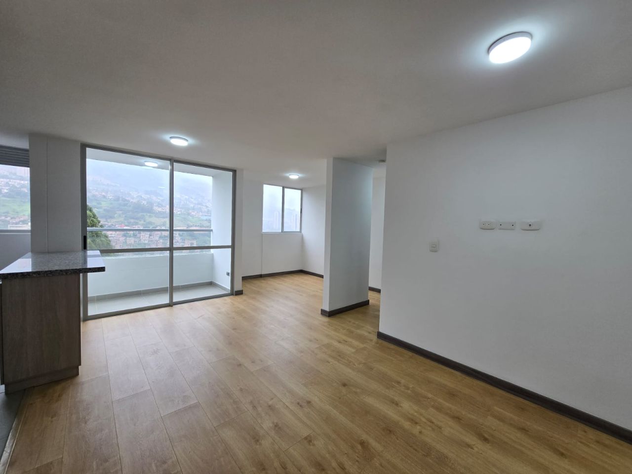 Apartamento en venta Antioquia Medellín Blanquizal 61 m2 Habitaciones 2 Baños 2 Garajes 1 Precio $450000000