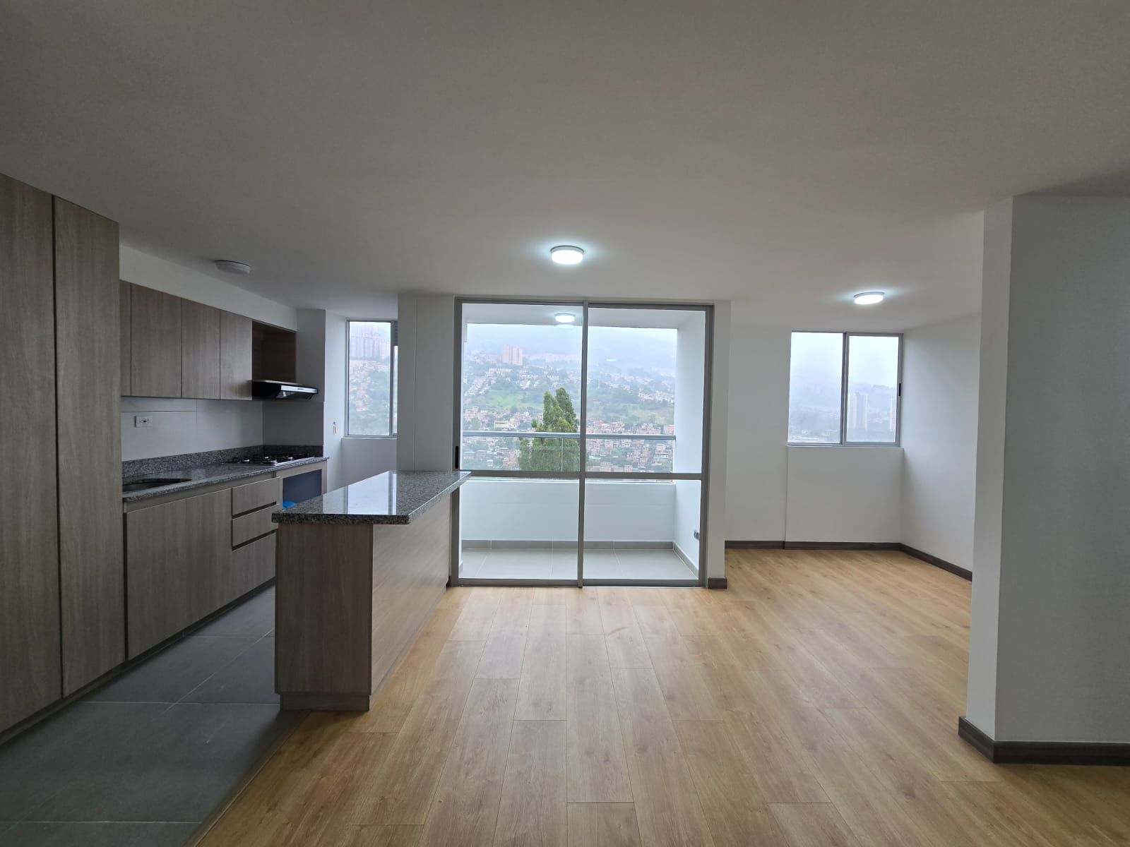 Apartamento en venta Antioquia Medellín Blanquizal 61 m2 Habitaciones 2 Baños 2 Garajes 1 Precio $450000000