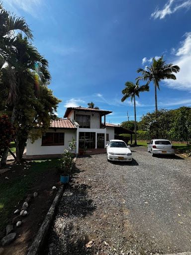 Casa Campestre en venta Risaralda Pereira Pereira 200 m2 Habitaciones 5 Baños 4 Garajes 5 Precio $1500000000