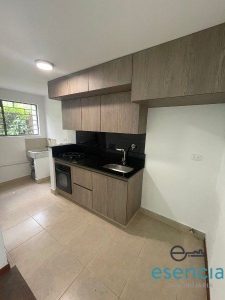 Casa en arriendo Antioquia Envigado La Inmaculada 120 m2 Habitaciones 3 Baños 3 Garajes 0 Precio $7300000