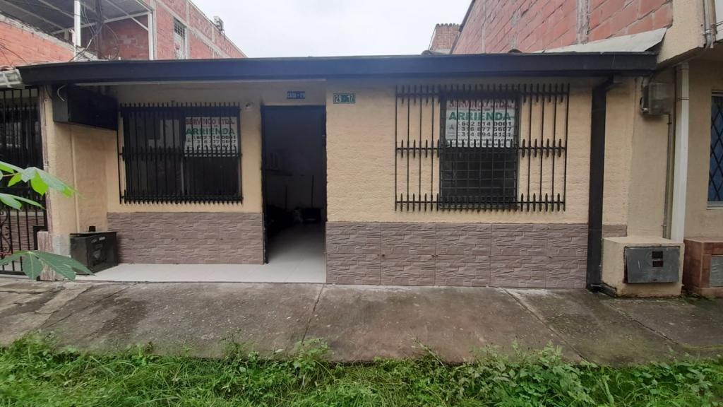Casa en arriendo Valle Del Cauca Cali Ciudadela Comfandi 60 m2 Habitaciones 3 Baños 1 Garajes 0 Precio $1000000