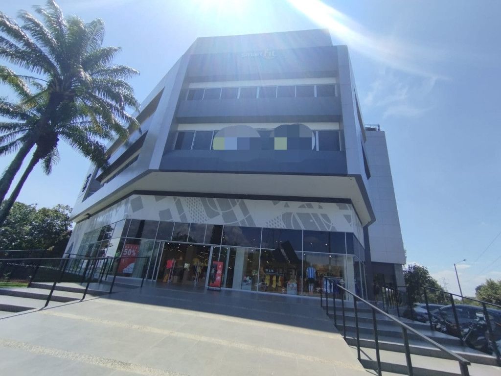 Local en arriendo Valle Del Cauca Cali Parcelaciones Pance 77 m2 Habitaciones 0 Baños 0 Garajes 0 Precio $8200000