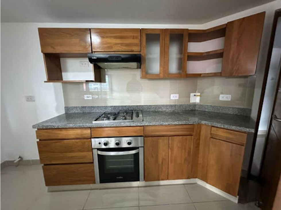 Apartamento en arriendo Antioquia Sabaneta Betania 127 m2 Habitaciones 3 Baños 4 Garajes 2 Precio $4000000