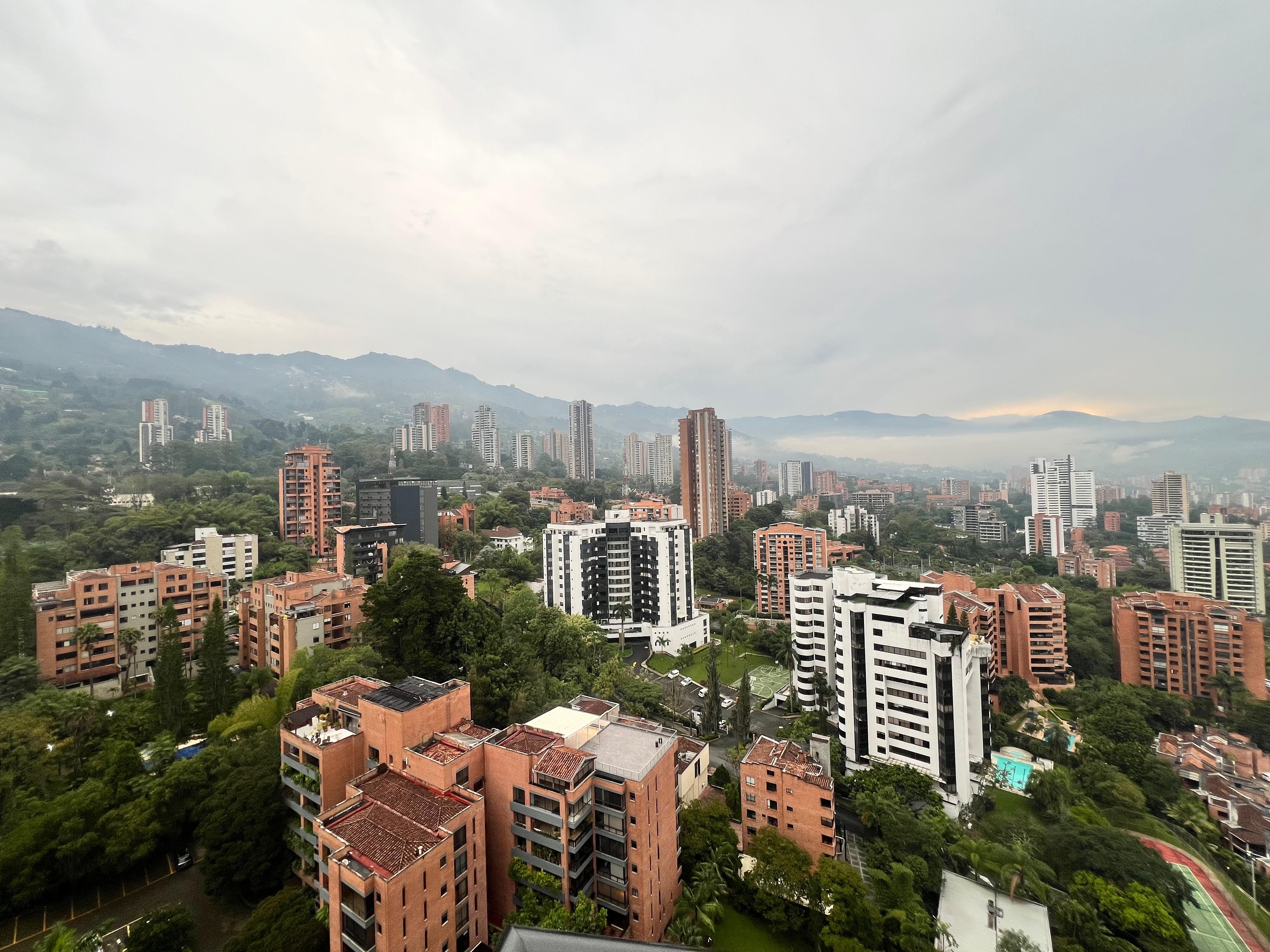 Apartaestudio en arriendo Antioquia Medellín Los Balsos No1 68 m2 Habitaciones 1 Baños 2 Garajes 1 Precio $4500000