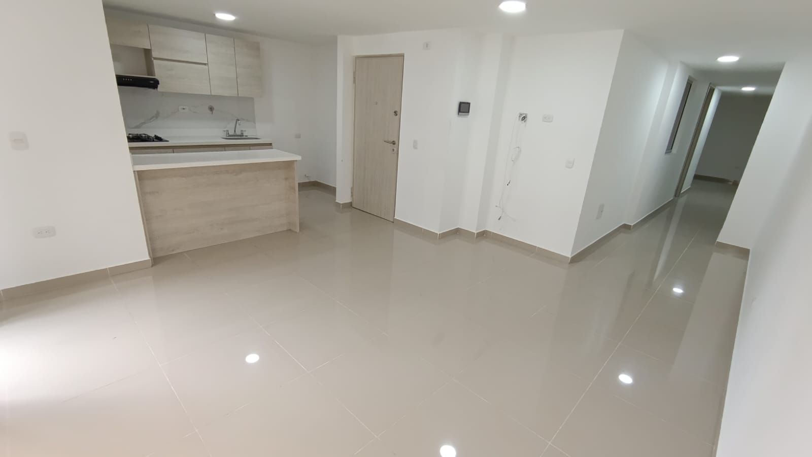 Apartamento en arriendo Antioquia Medellín El Nogal- Los Almendros 80 m2 Habitaciones 3 Baños 2 Garajes 1 Precio $3300000