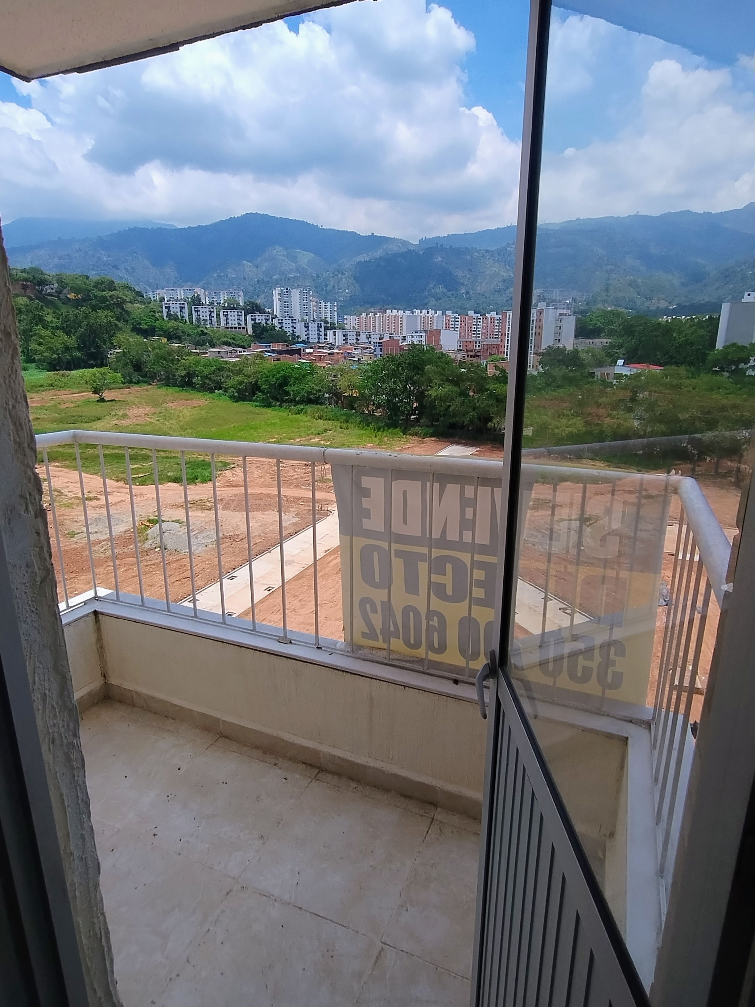 Apartamento en venta Santander Piedecuesta Barroblanco 55 m2 Habitaciones 3 Baños 2 Garajes 1 Precio $179000000