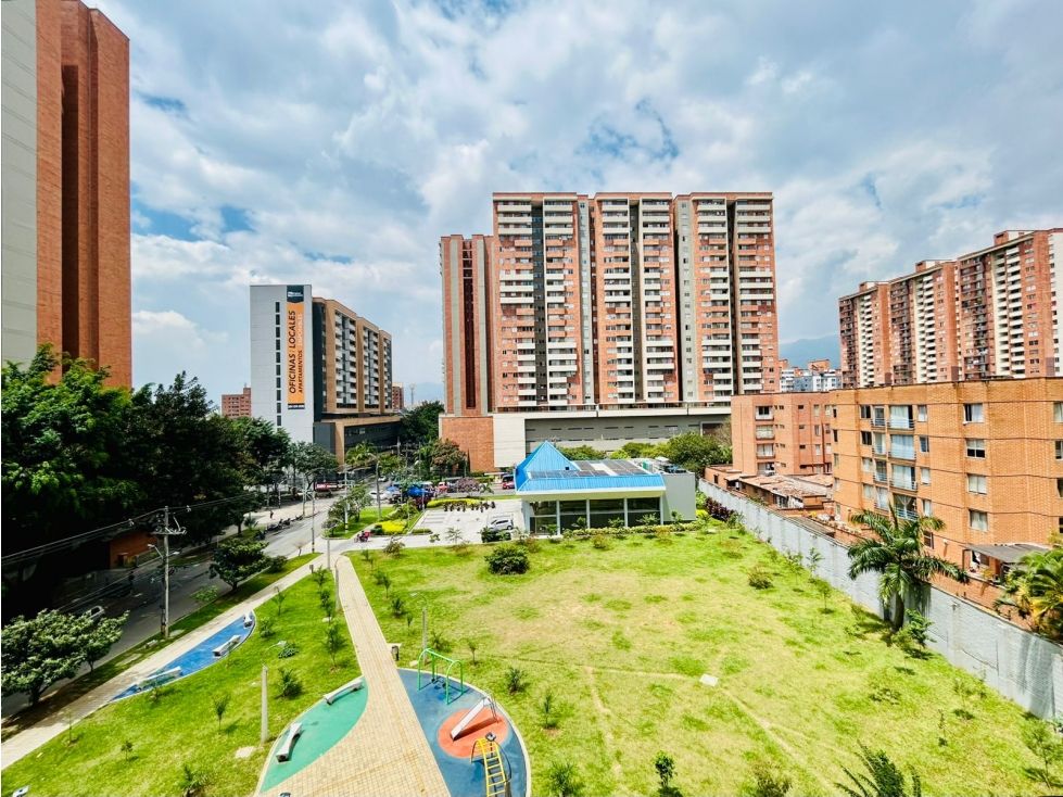 Apartamento en venta Antioquia Medellín Los Colores 82 m2 Habitaciones 3 Baños 2 Garajes 1 Precio $850000000