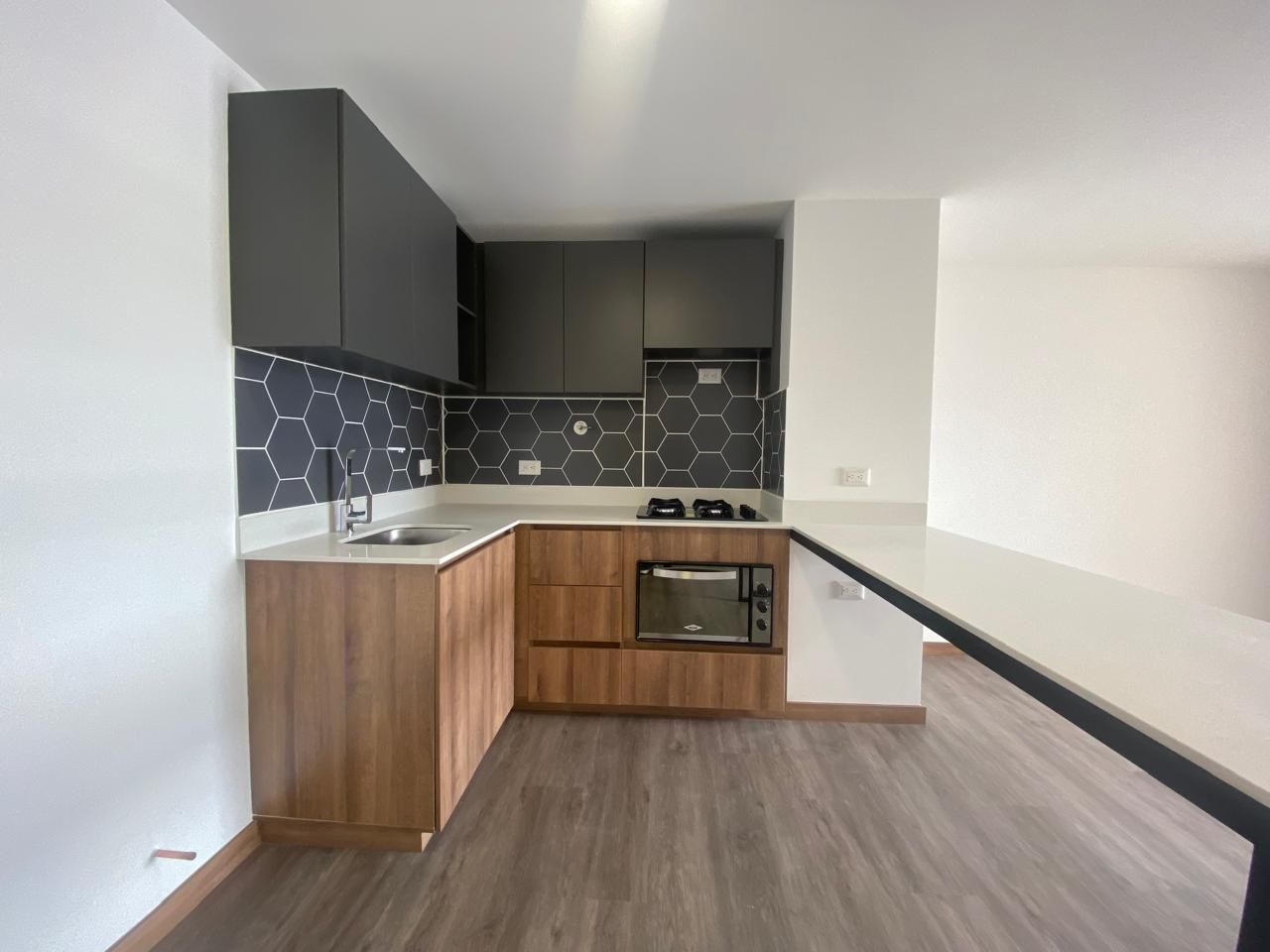 Apartamento en arriendo Antioquia Sabaneta San Rafael 62 m2 Habitaciones 2 Baños 2 Garajes 1 Precio $3000000