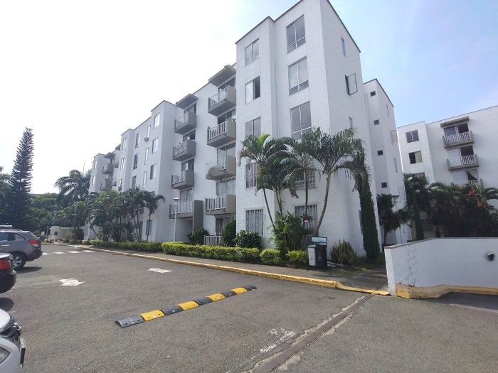 Apartamento en venta Valle Del Cauca Cali Lili 64 m2 Habitaciones 3 Baños 2 Garajes 1 Precio $215000000