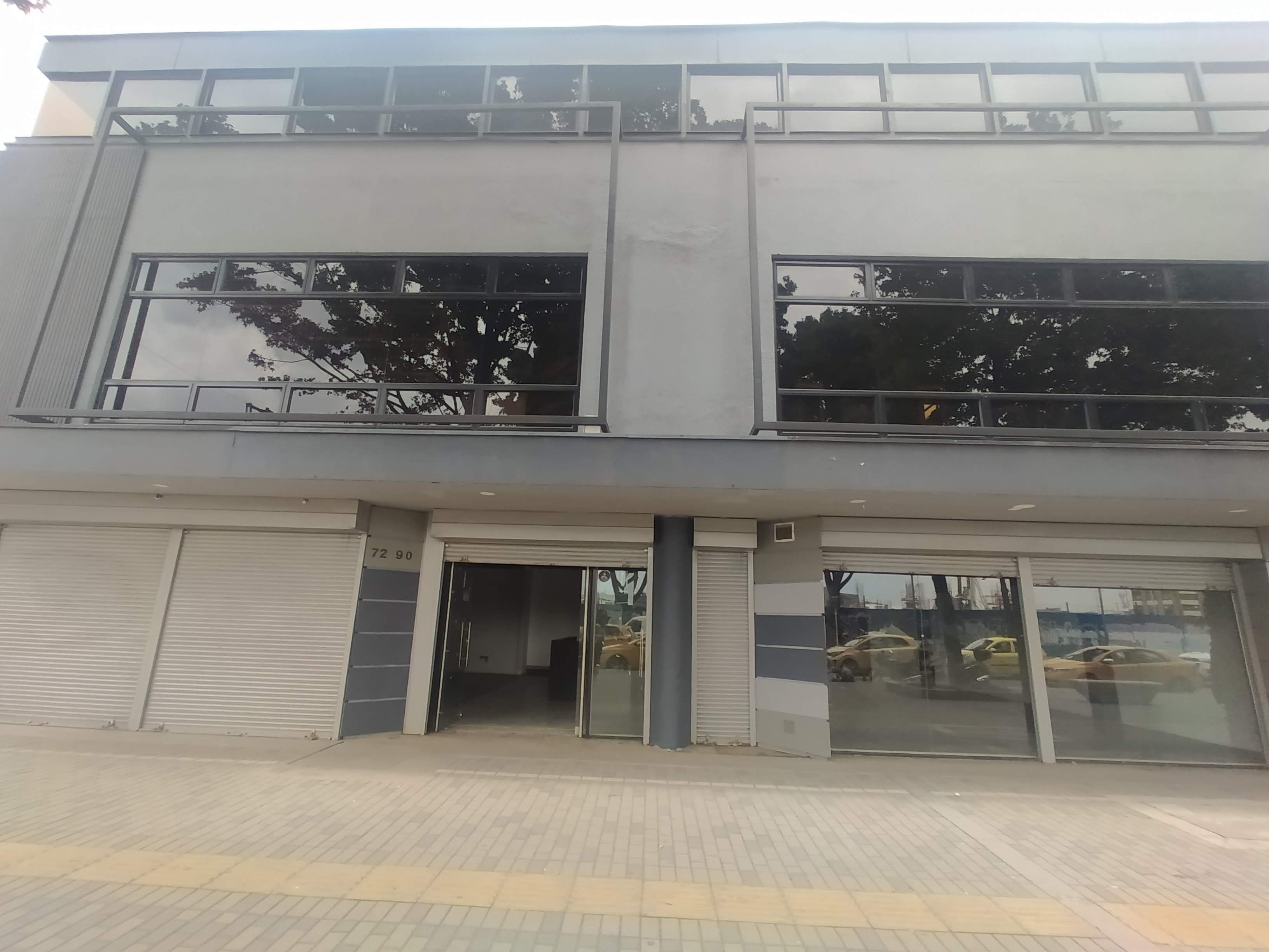 Local en arriendo Cundinamarca Bogotá La Porciuncula 166 m2 Habitaciones 0 Baños 2 Garajes 0 Precio $14106000