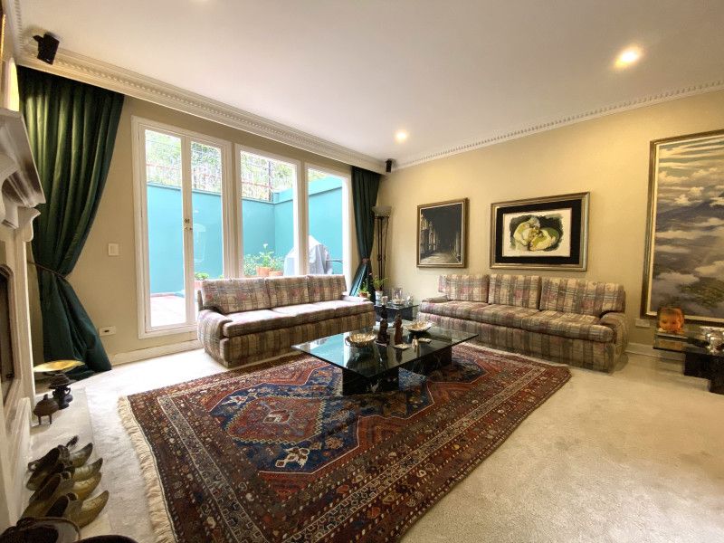 Casa en venta Cundinamarca Bogotá Ub Bosques De Medina 360 m2 Habitaciones 4 Baños 5 Garajes 3 Precio $2150000000
