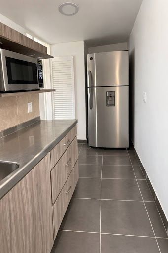 Apartamento en arriendo Antioquia Medellín El Diamante No2 60 m2 Habitaciones 2 Baños 2 Garajes 1 Precio $3500000