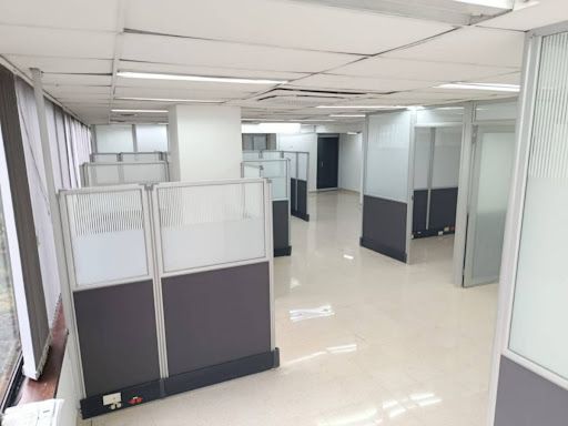 Oficina en arriendo Antioquia Medellín Alejandria 138 m2 Habitaciones 0 Baños 2 Garajes 2 Precio $11000000