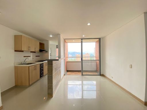 Apartamento en arriendo Antioquia Itagüí Santa Catalina 70 m2 Habitaciones 3 Baños 2 Garajes 1 Precio $2800000