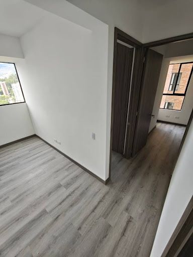 Apartamento en arriendo Antioquia Medellín Asomadera No2 64 m2 Habitaciones 2 Baños 2 Garajes 1 Precio $3700000