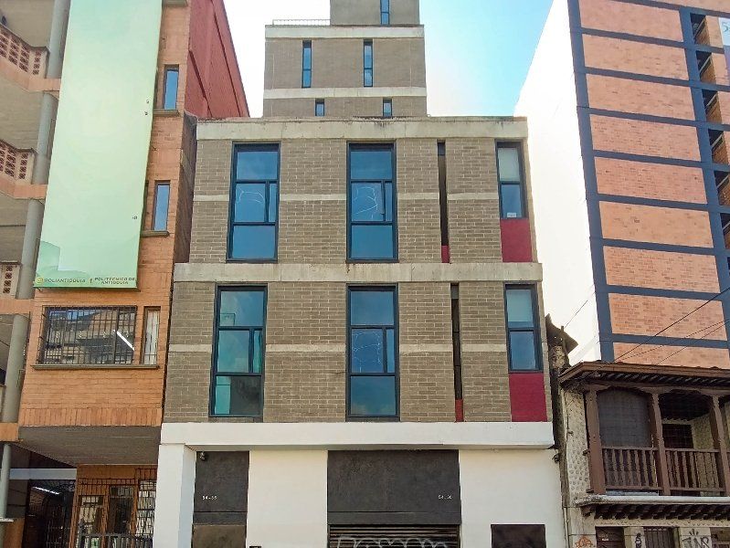 Oficina en arriendo Antioquia Medellín Boston 40 m2 Habitaciones 0 Baños 1 Garajes 0 Precio $1300000