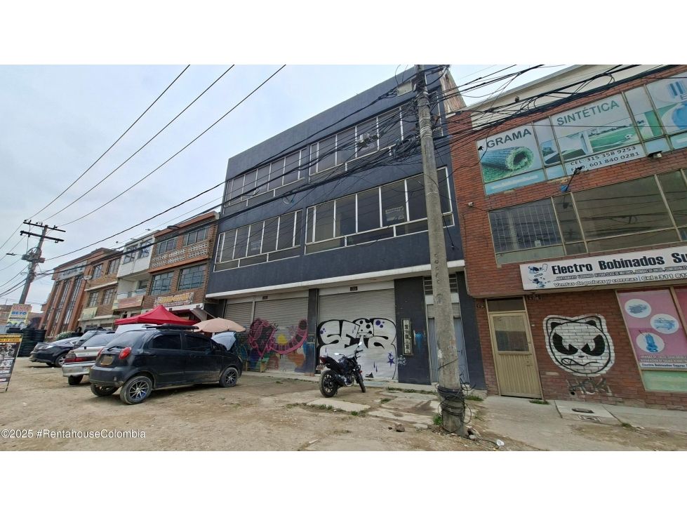 Edificio en arriendo Cundinamarca Soacha El Atico 700 m2 Habitaciones 0 Baños 6 Garajes 0 Precio $8050000