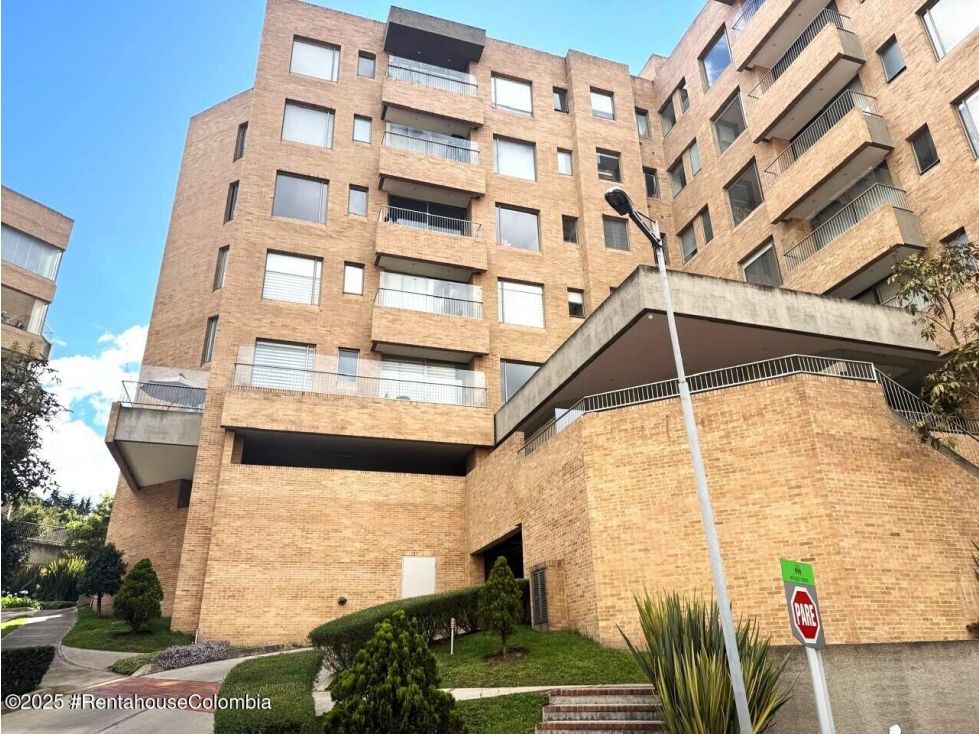 Apartamento en venta Cundinamarca Bogotá Suba Naranjos 279 m2 Habitaciones 4 Baños 5 Garajes 4 Precio $2800000000