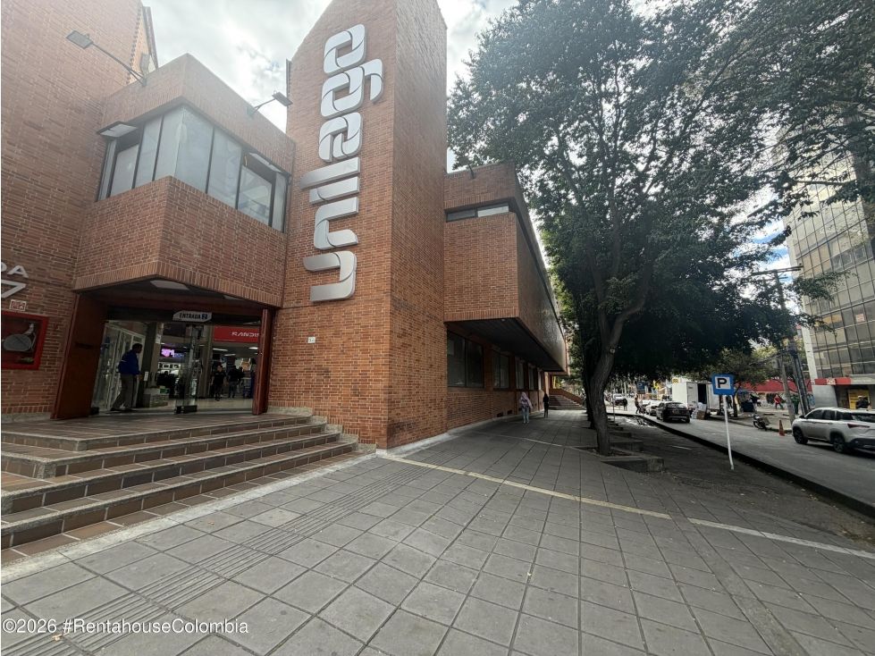 Local en venta Cundinamarca Bogotá Lago Gaitan 33 m2 Habitaciones 0 Baños 0 Garajes 0 Precio $2000000000