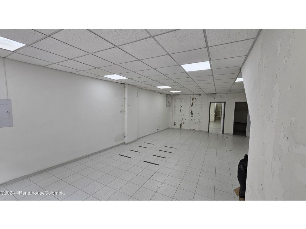 Local en arriendo Cundinamarca Bogotá La Veracruz 85 m2 Habitaciones 0 Baños 2 Garajes 0 Precio $7900000