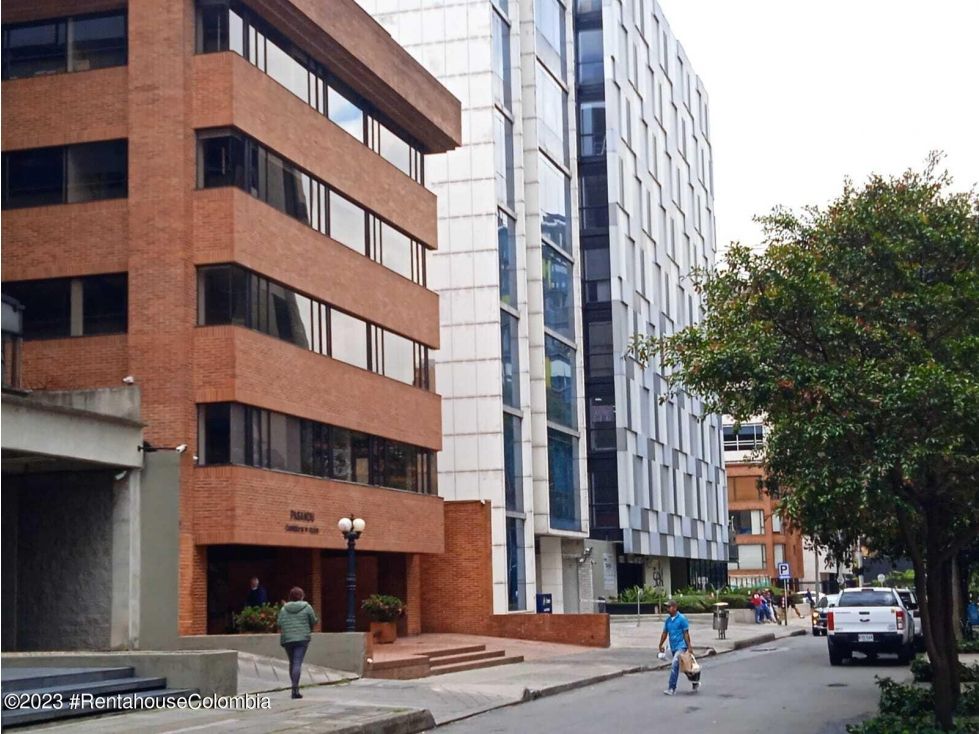 Oficina en venta Cundinamarca Bogotá Chicó Norte 90 m2 Habitaciones 0 Baños 1 Garajes 2 Precio $545000000