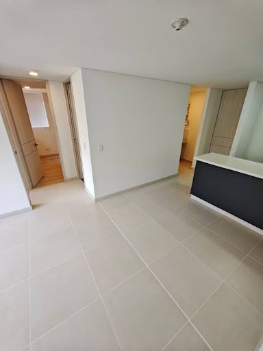Apartamento en arriendo Antioquia La Estrella Ancón San Martín 68 m2 Habitaciones 2 Baños 2 Garajes 1 Precio $2700000
