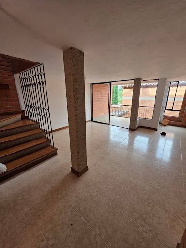 Casa Campestre en arriendo Antioquia Envigado Loma De Las Brujas 167 m2 Habitaciones 4 Baños 5 Garajes 2 Precio $7500000