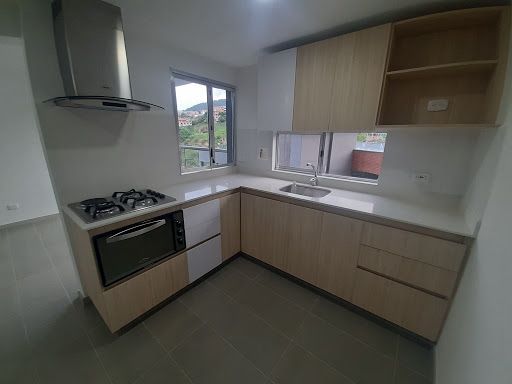 Apartamento en arriendo Antioquia Medellín El Rincon 65 m2 Habitaciones 3 Baños 2 Garajes 1 Precio $3000000