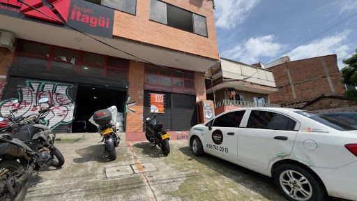 Bodega en arriendo Antioquia Itagüí San Fernando 100 m2 Habitaciones 0 Baños 2 Garajes 0 Precio $5800000
