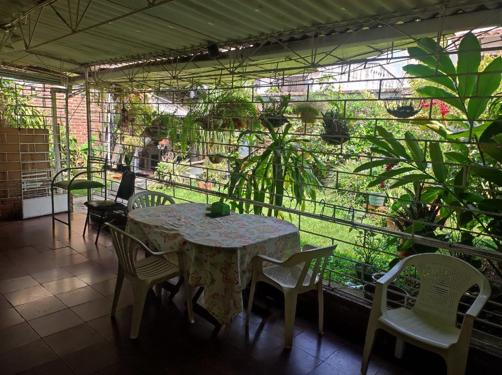 Casa en venta Valle Del Cauca Cali Vipasa 180 m2 Habitaciones 4 Baños 3 Garajes 2 Precio $570000000