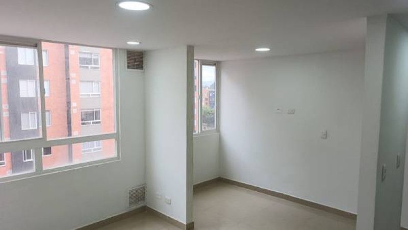 Inmuebles en Remate Apartamento en venta Cundinamarca Bogotá Ub Castilla Real 37 m2 Habitaciones 1 Baños 1 Garajes 0 Precio $258000000