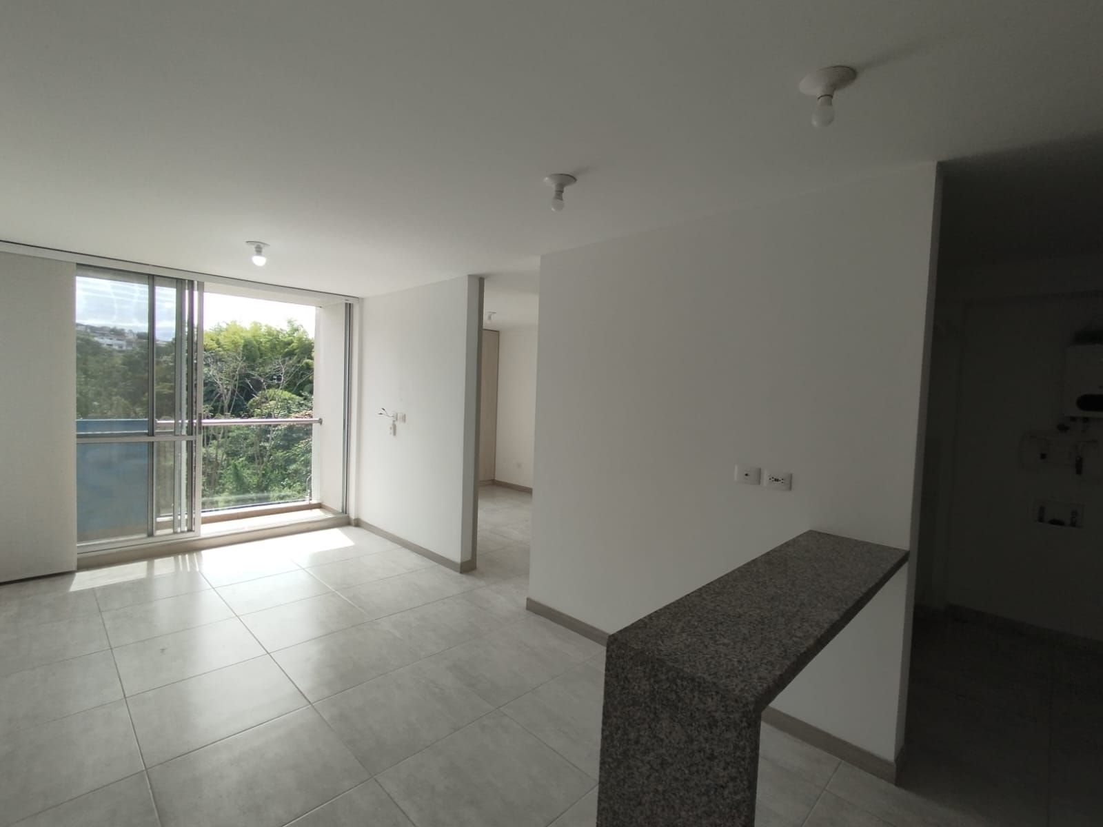 Apartamento en arriendo Risaralda Pereira Maraya 66 m2 Habitaciones 2 Baños 2 Garajes 1 Precio $2350000