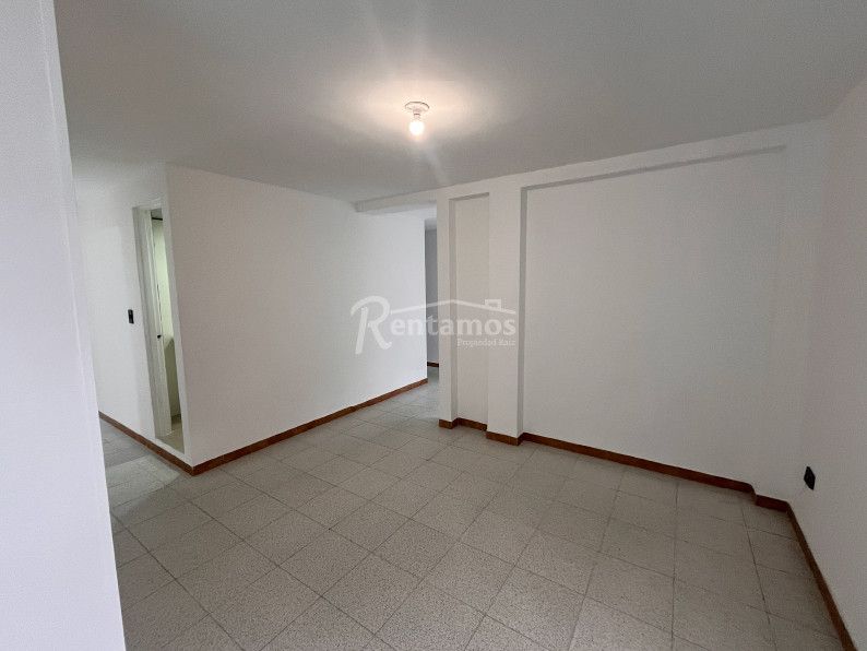 Apartamento en arriendo Antioquia Itagüí Tablazo 85 m2 Habitaciones 3 Baños 2 Garajes 0 Precio $2500000