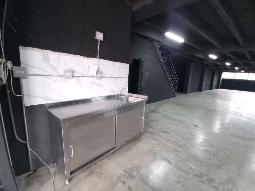 Local en arriendo Antioquia Bello San Gabriel 270 m2 Habitaciones 0 Baños 0 Garajes 0 Precio $5700000