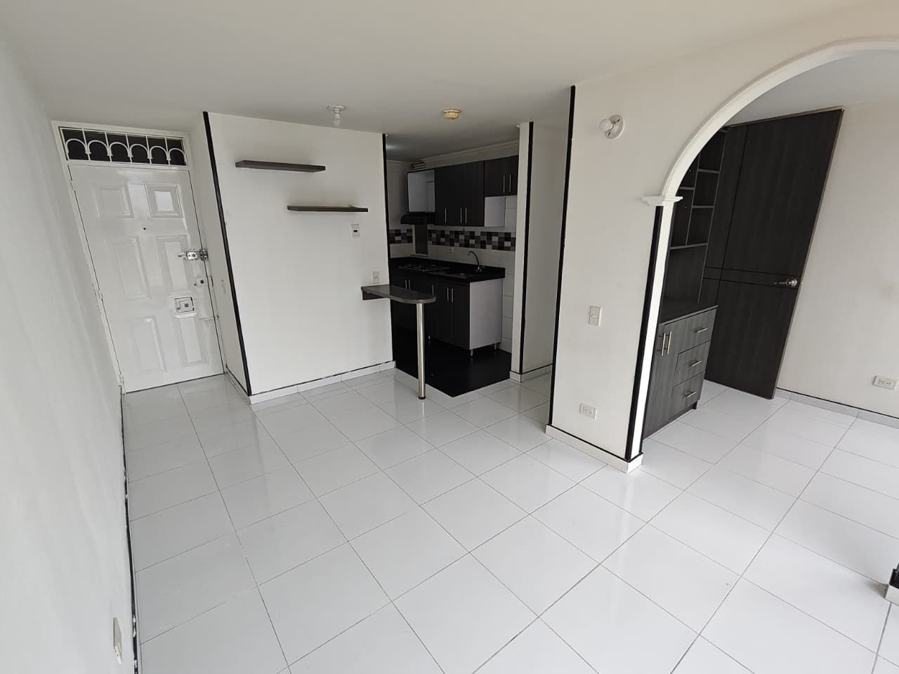 Apartamento en arriendo Cundinamarca Bogotá Ciudad Techo 45 m2 Habitaciones 3 Baños 1 Garajes 0 Precio $1700000