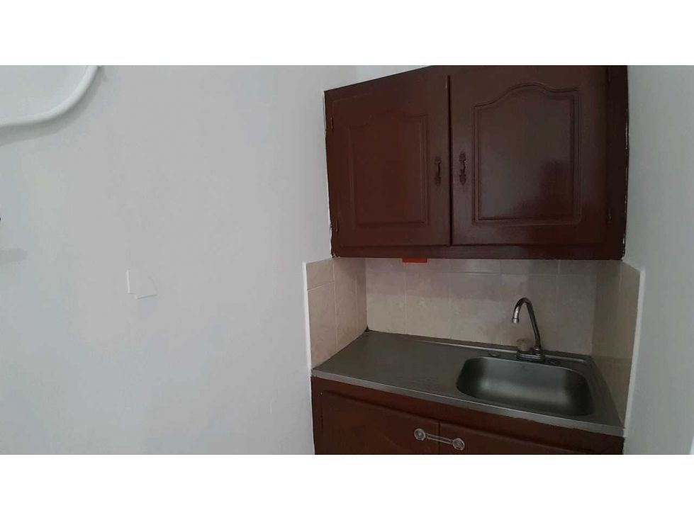 Apartaestudio en arriendo Antioquia Medellín El Salvador 33 m2 Habitaciones 1 Baños 1 Garajes 0 Precio $1100000